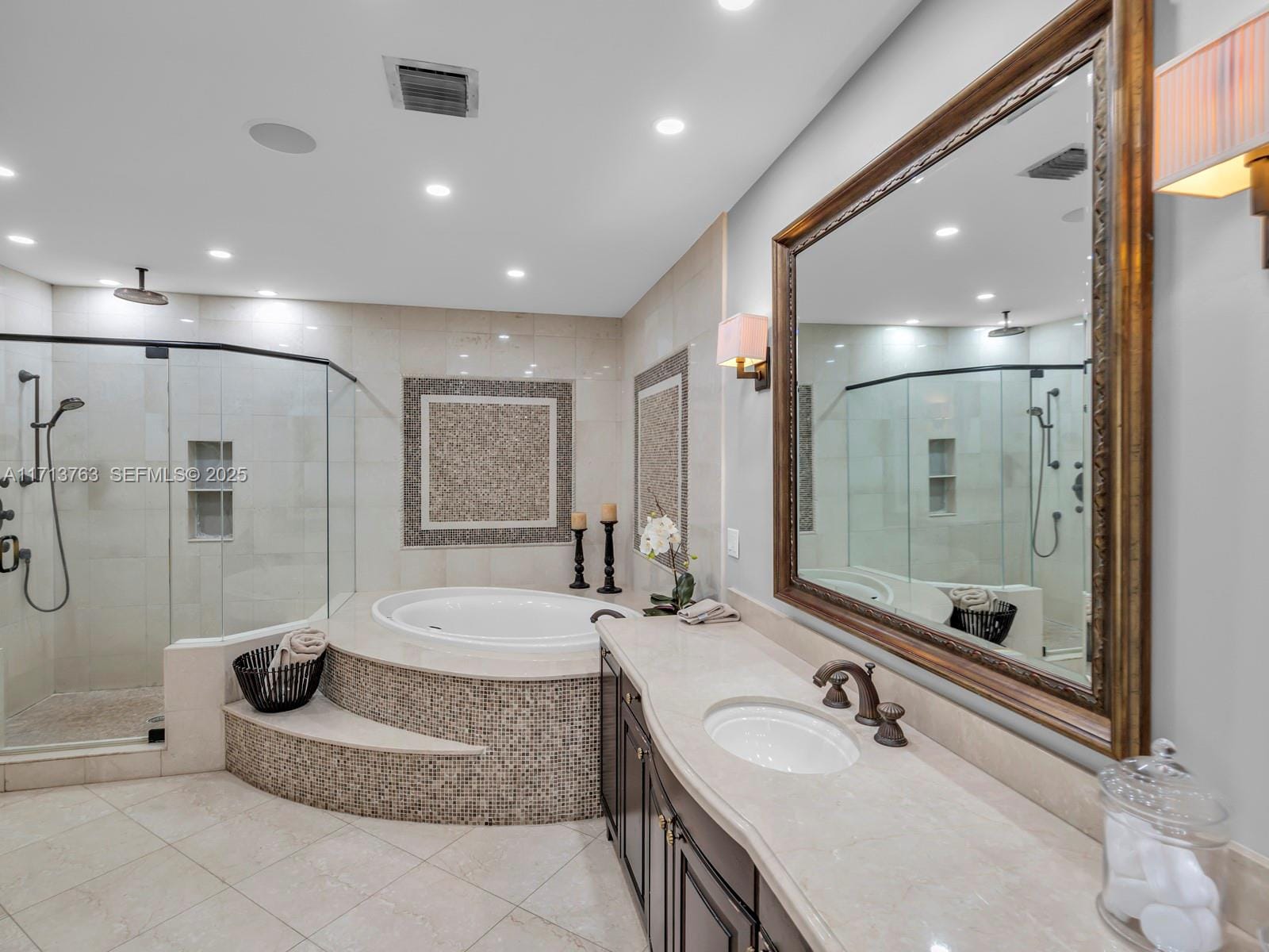 16111 W Troon Circle, Miami Lakes, FL 33014 photo 13
