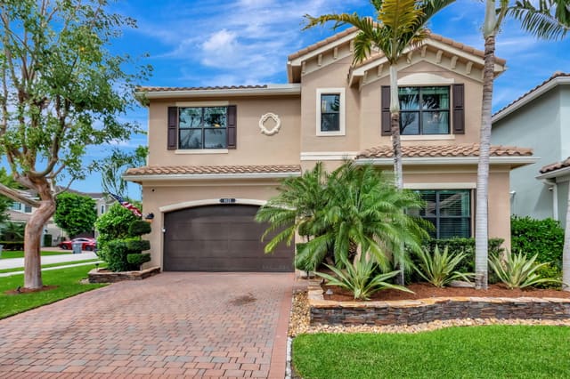 8121 Snowflake Obsidian Trail, sold in Atlantic Commons Pl 5, Delray Beach, FL