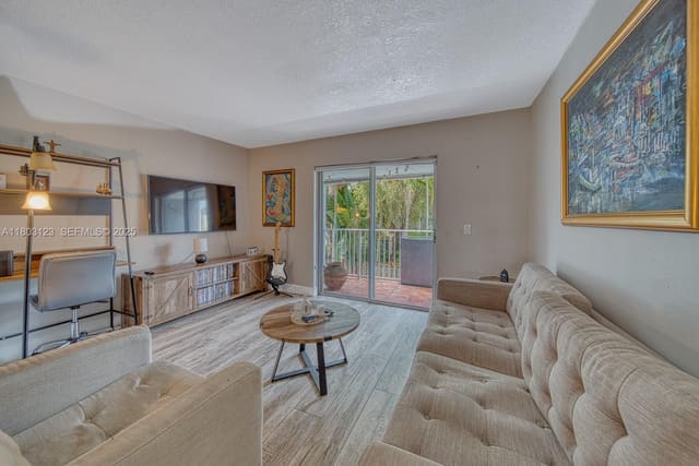 4600 SW 67th Avenue 206, sold in Sunwood Condo, Miami, FL
