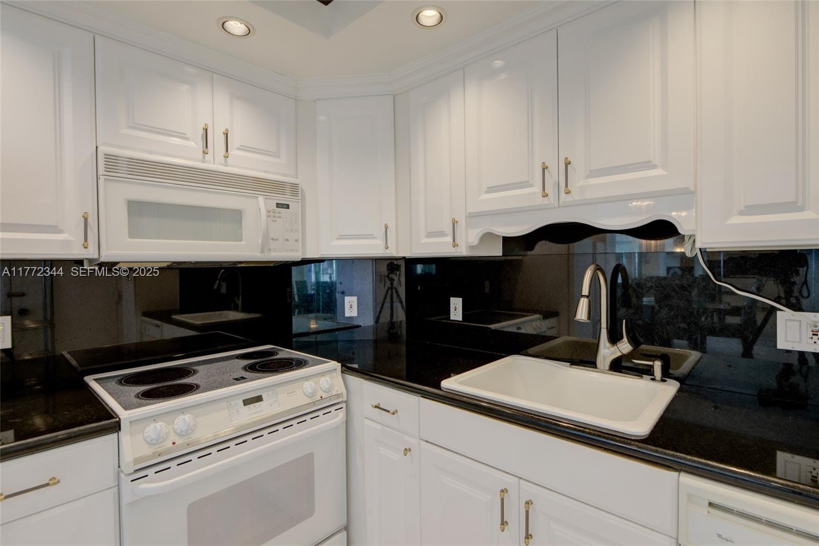 1950 S Ocean Drive 6G, Hallandale Beach, FL 33009 photo 19