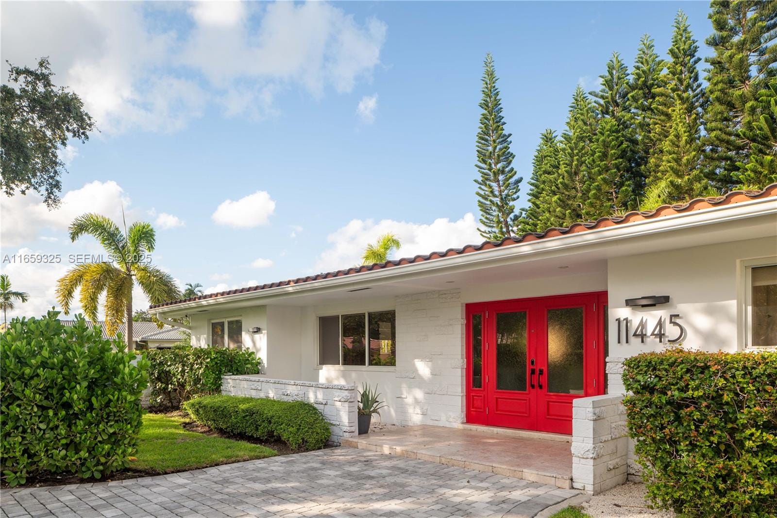11445 N Bayshore Drive, North Miami, FL 33181