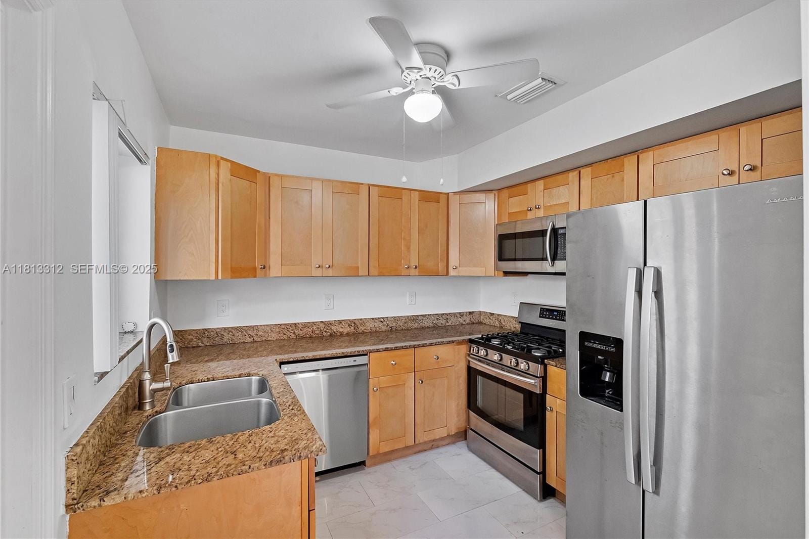 7342 Gary Avenue, Miami Beach, FL 33141 photo 2