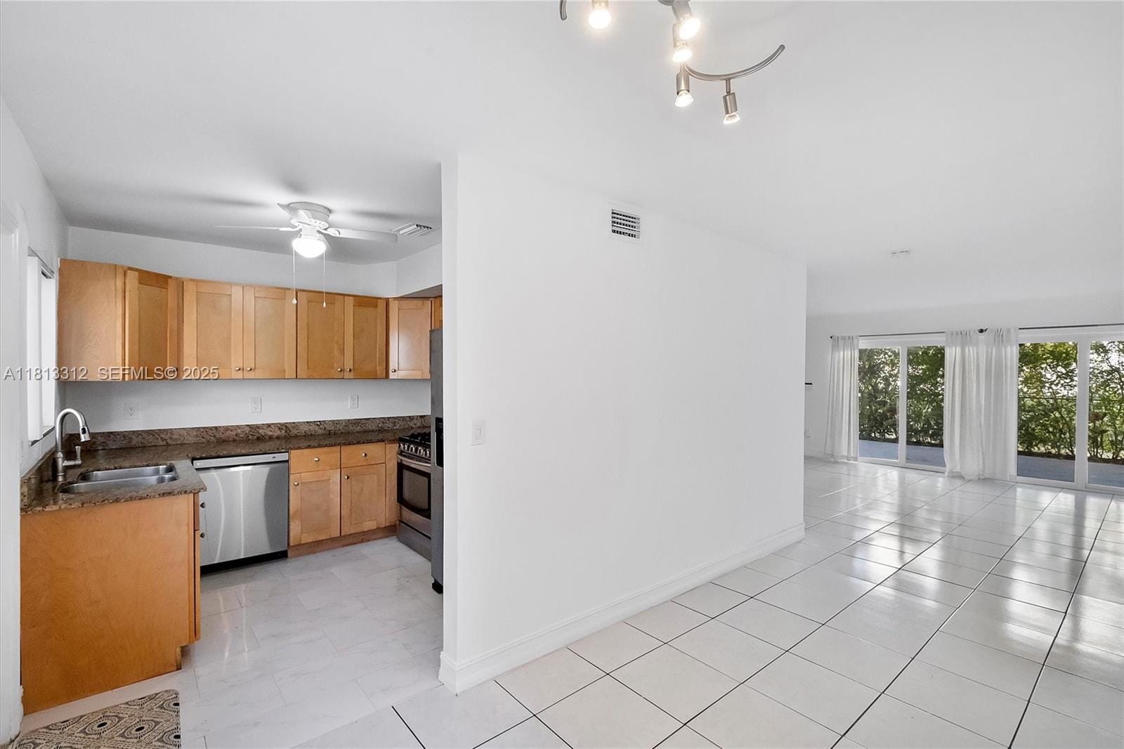 7342 Gary Avenue, Miami Beach, FL 33141 photo 30
