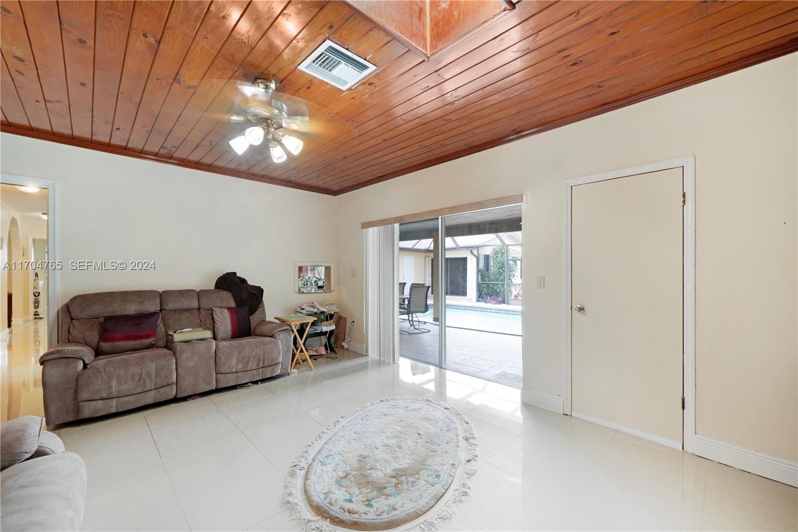 17600 SW 84th Court, Palmetto Bay, FL 33157 photo 14