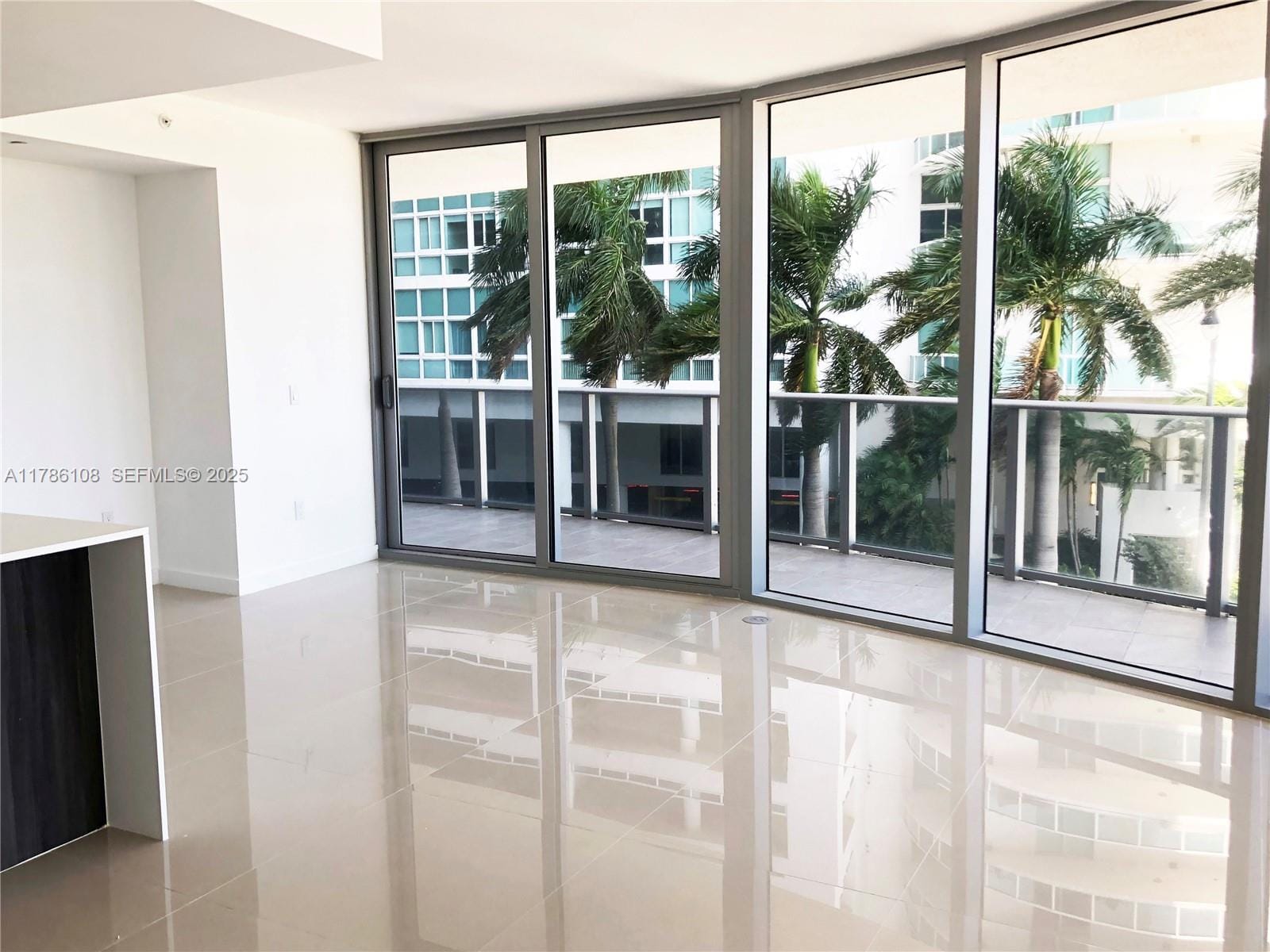 488 NE 18th Street 215, Miami, FL 33132 photo 2