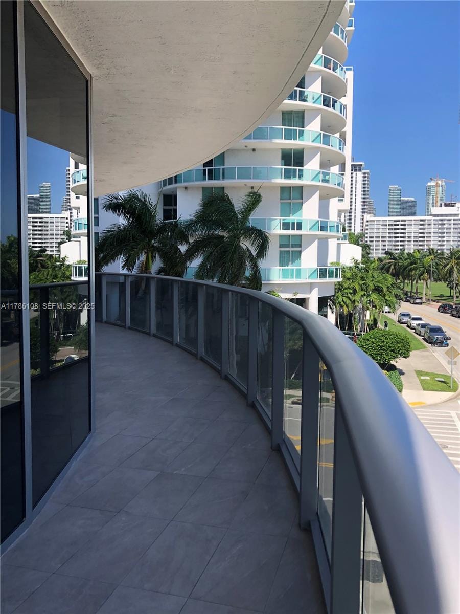 488 NE 18th Street 215, Miami, FL 33132 photo 16