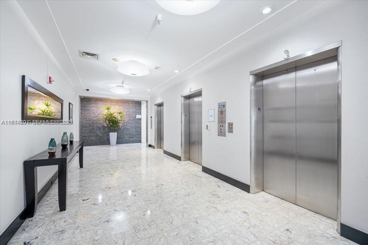1200 West Avenue 301, Miami Beach, FL 33139 photo 23