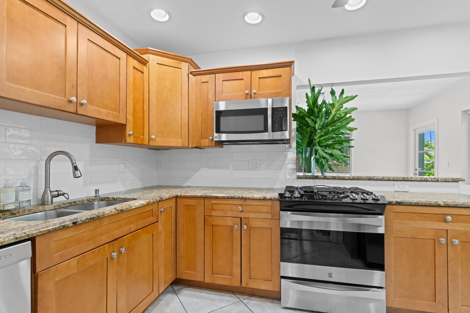 1120 N Palmway — photo 7