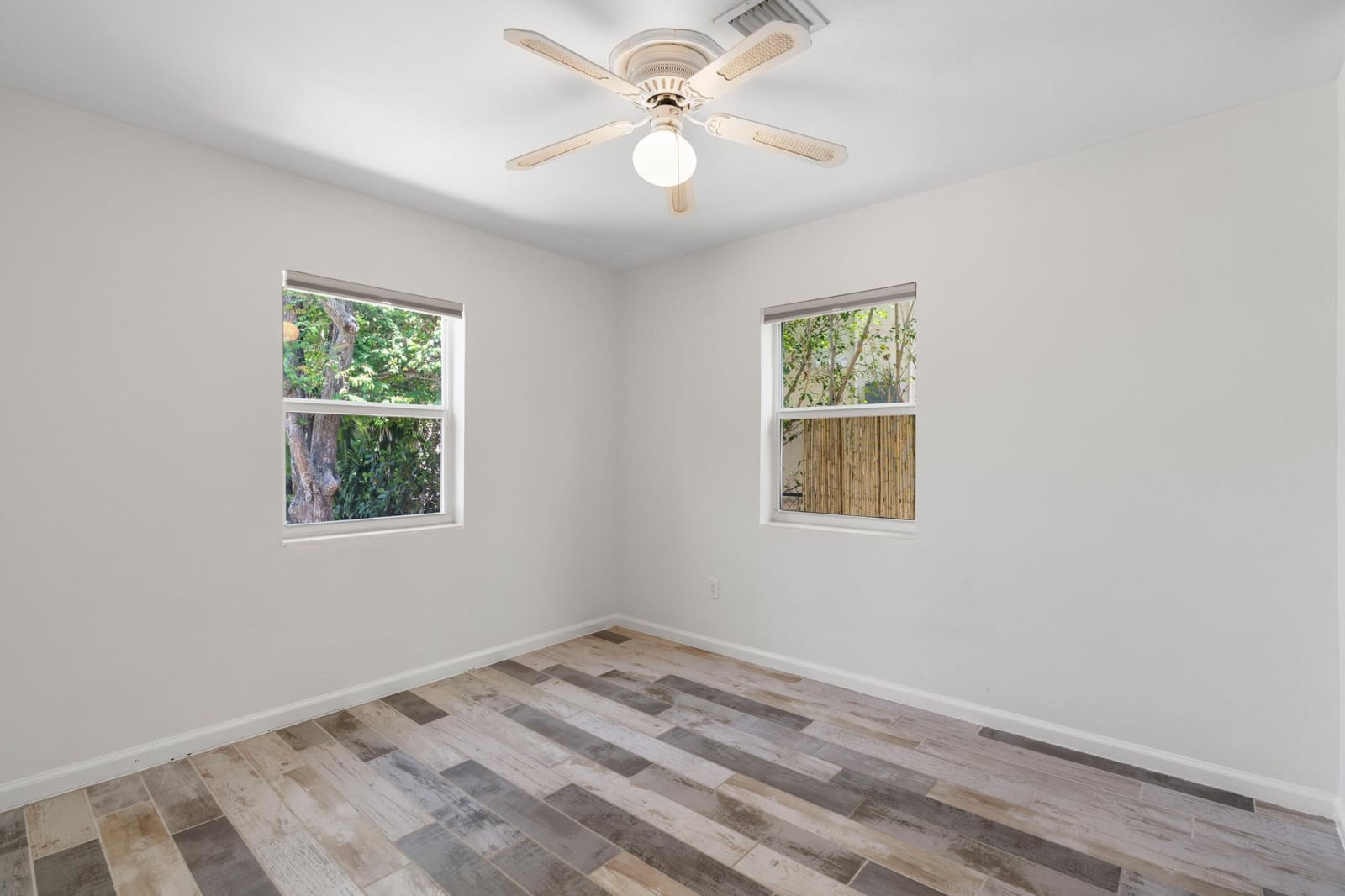 1120 N Palmway — photo 10