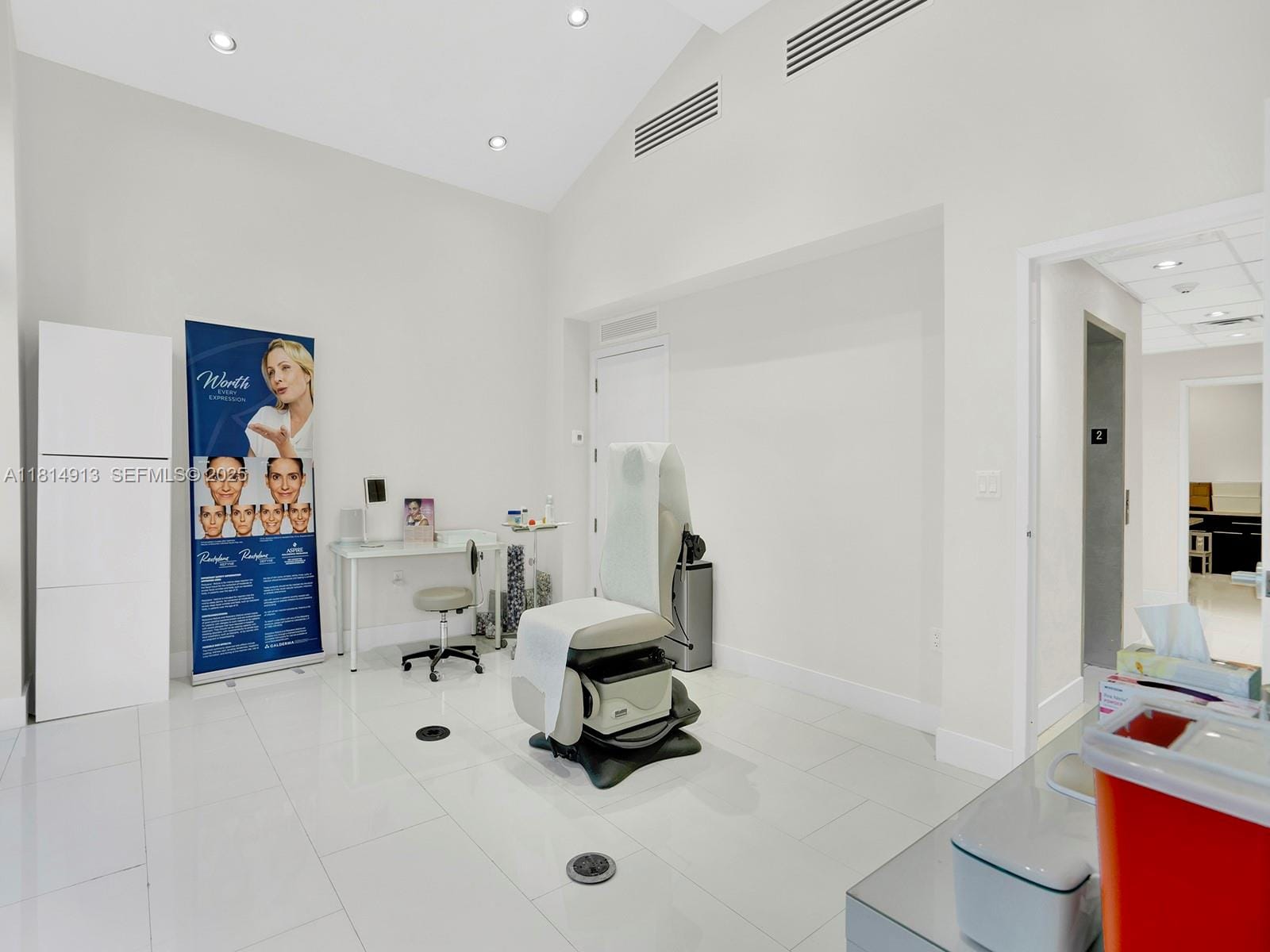 1675 SW 27th Avenue, Miami, FL 33145 photo 12