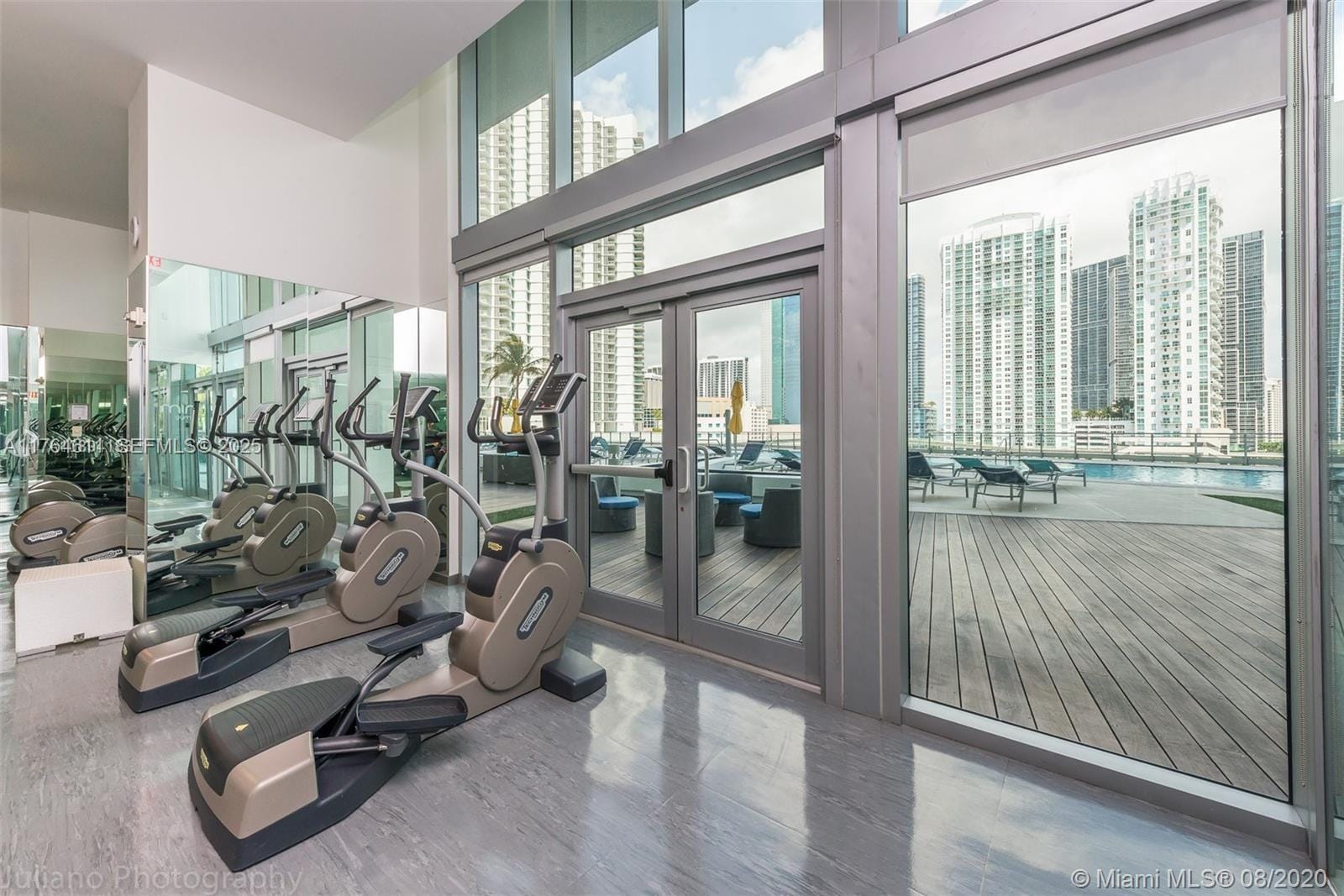 92 SW 3rd Street 1410, Miami, FL 33130 photo 25