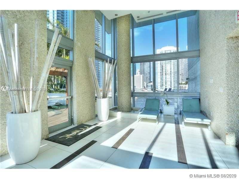 92 SW 3rd Street 1410, Miami, FL 33130 photo 29