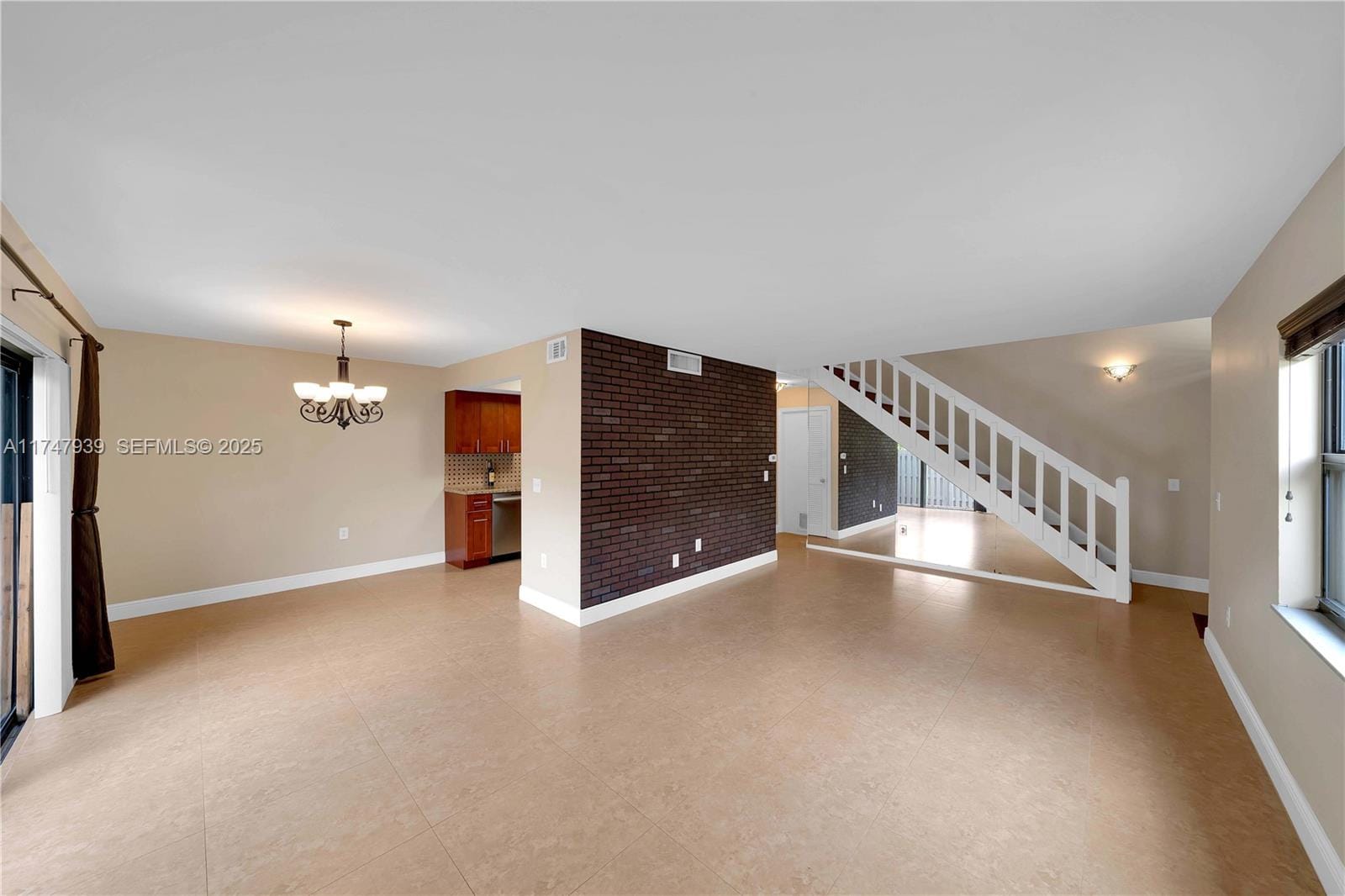 10661 SW 113th Place 94C — photo 6