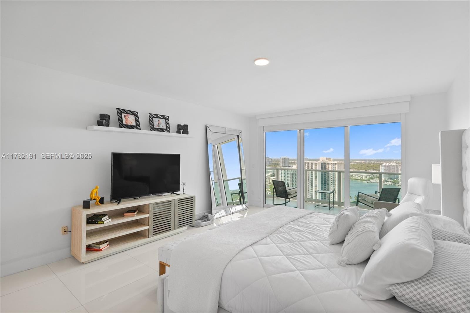 3301 NE 183rd Street 2807, Aventura, FL 33160 photo 24