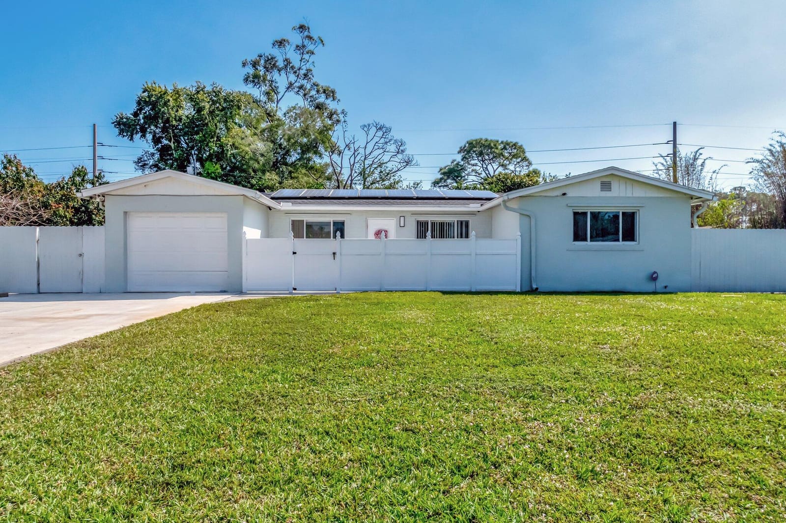 628 Madeline Drive — photo 2