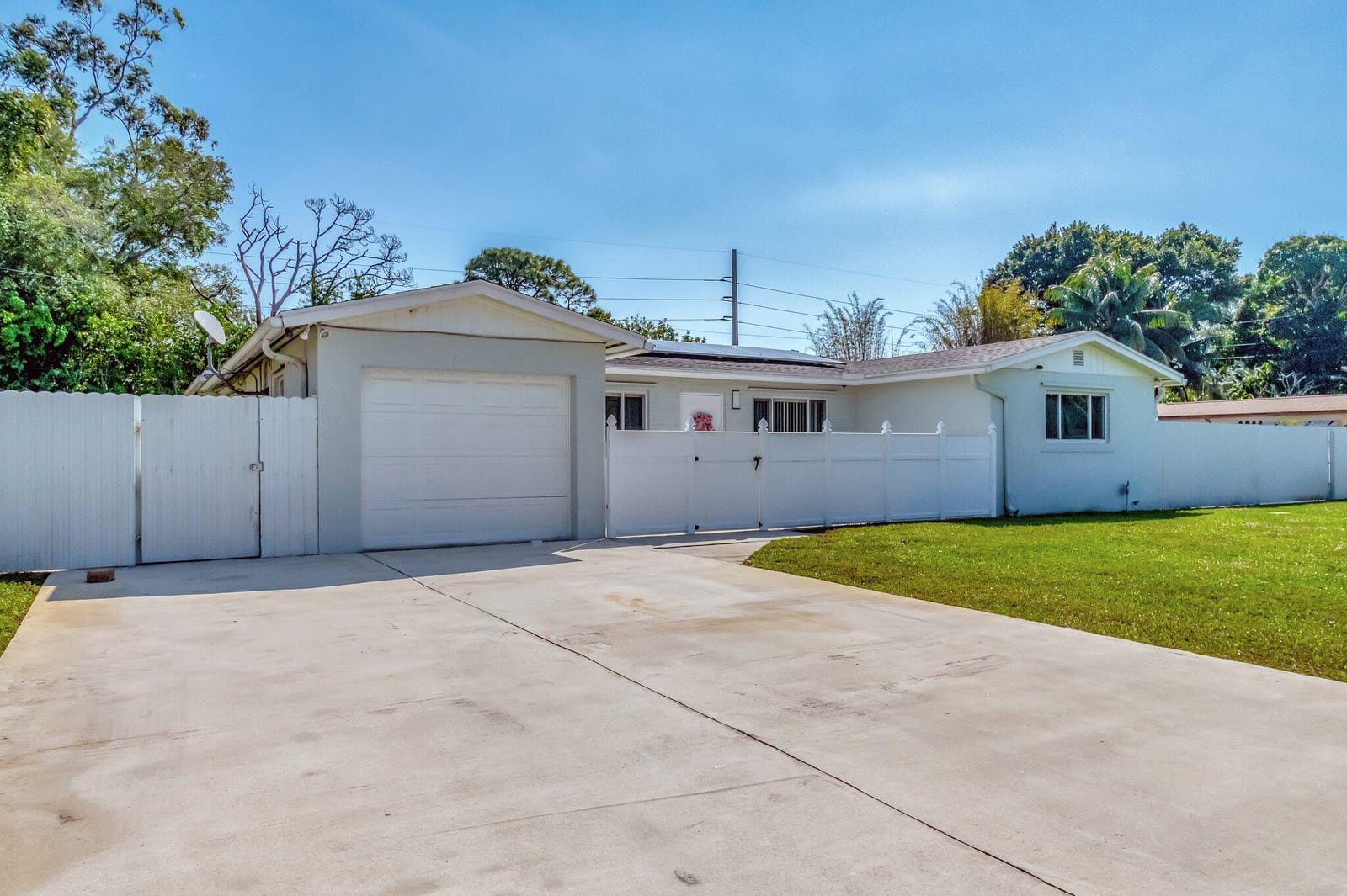 628 Madeline Drive — photo 3