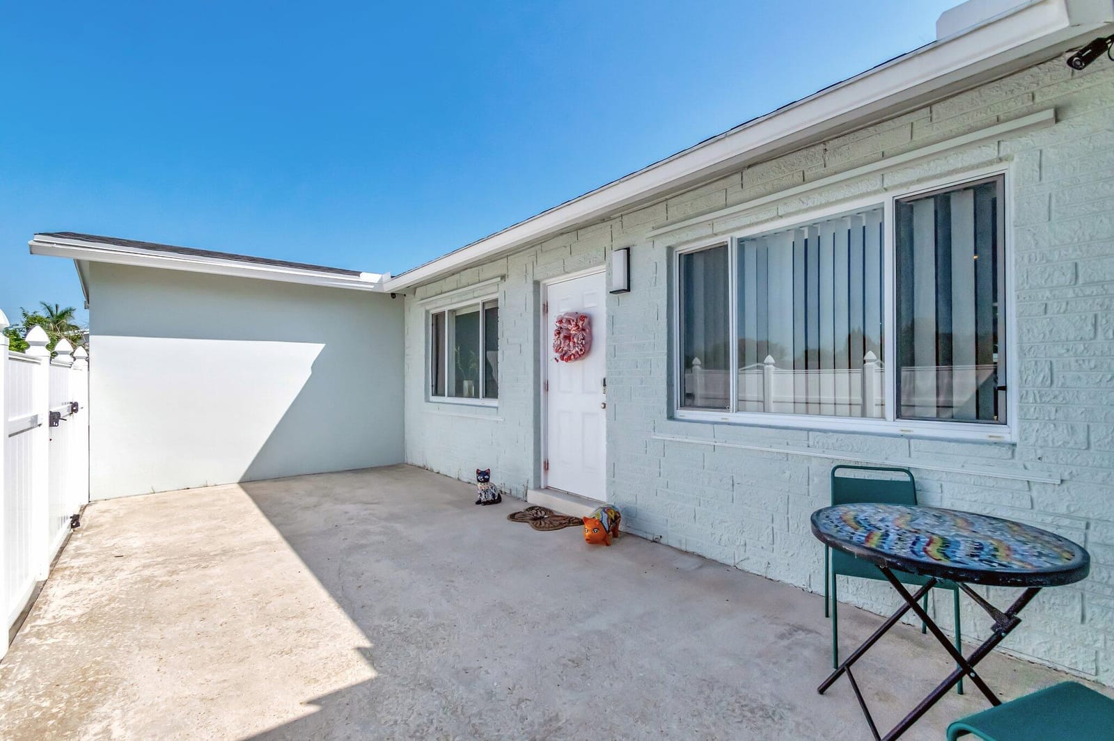 628 Madeline Drive — photo 4