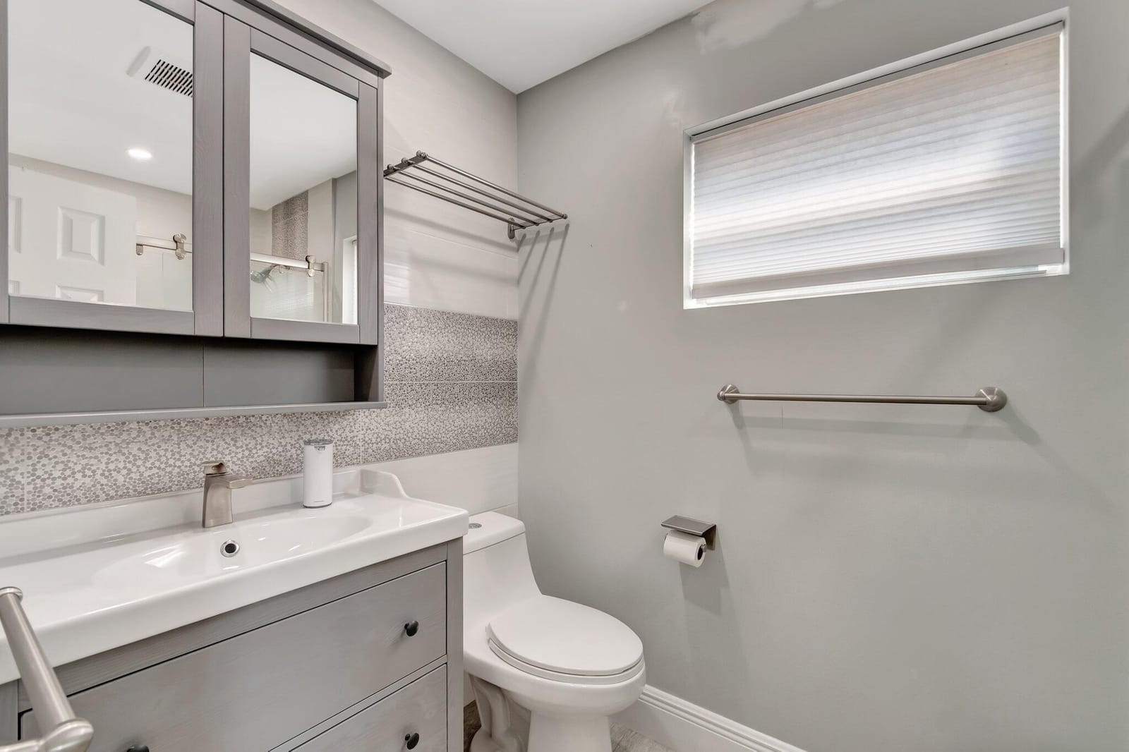 628 Madeline Drive — photo 7