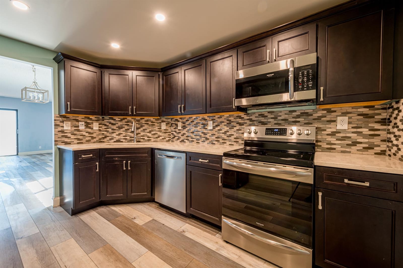 3575 Broken Woods Drive 606, Coral Springs, FL 33065