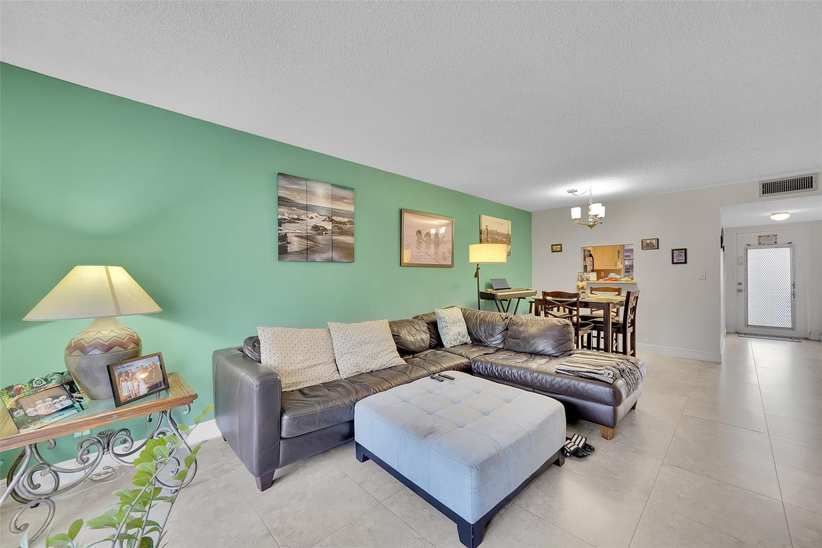 9401 Sunrise Lakes Boulevard 111 — photo 5
