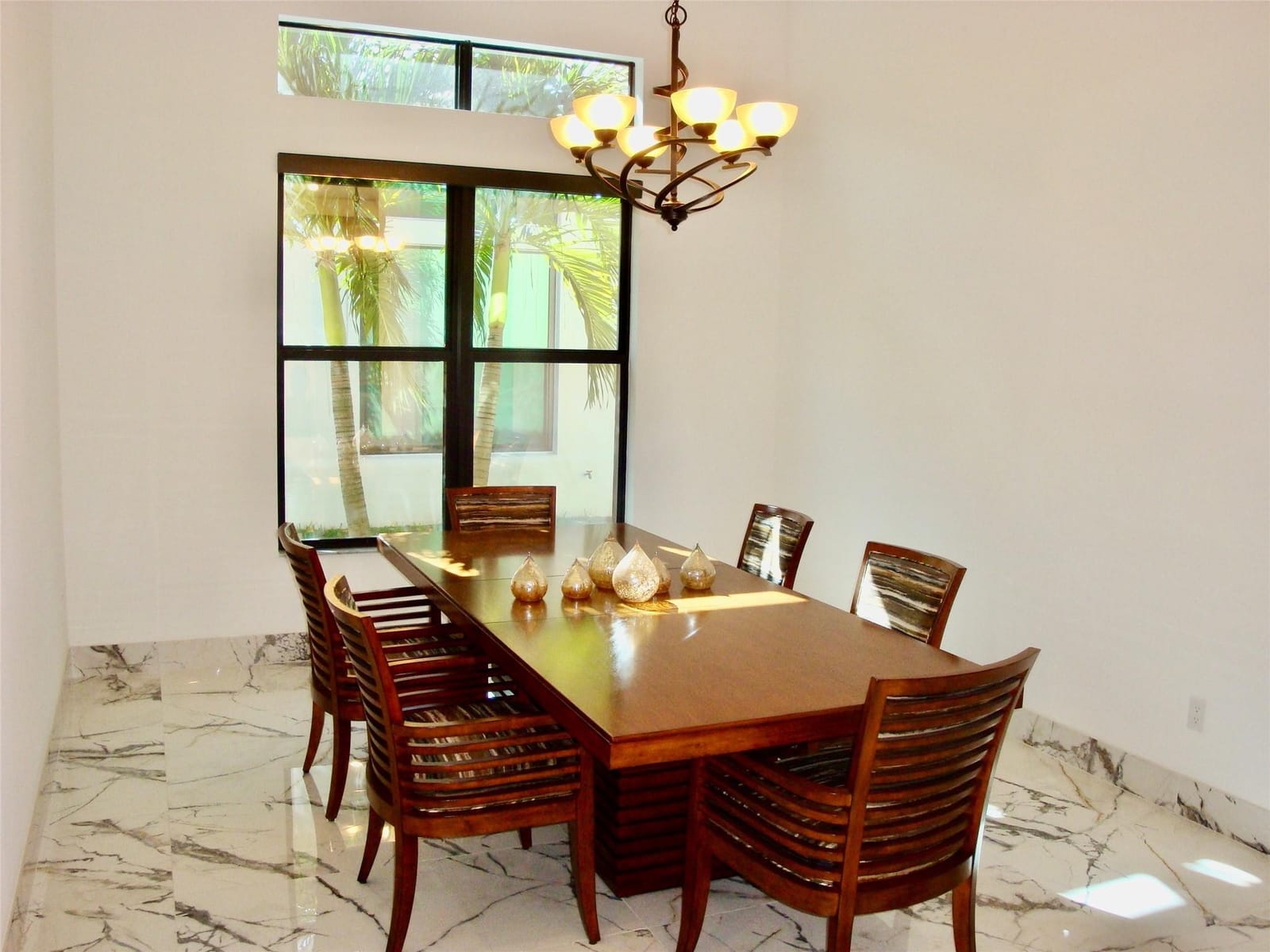 9265 Porto Way — photo 8