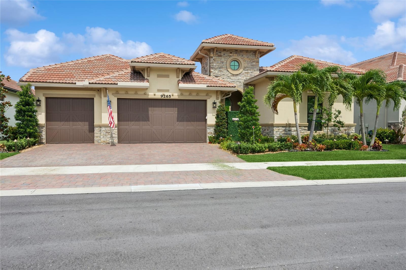 9265 Porto Way, Parkland, FL 33076