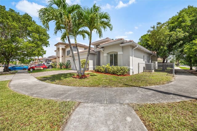 13365 SW 282nd Street, sold in Chateau Royal Estates, Homestead, FL