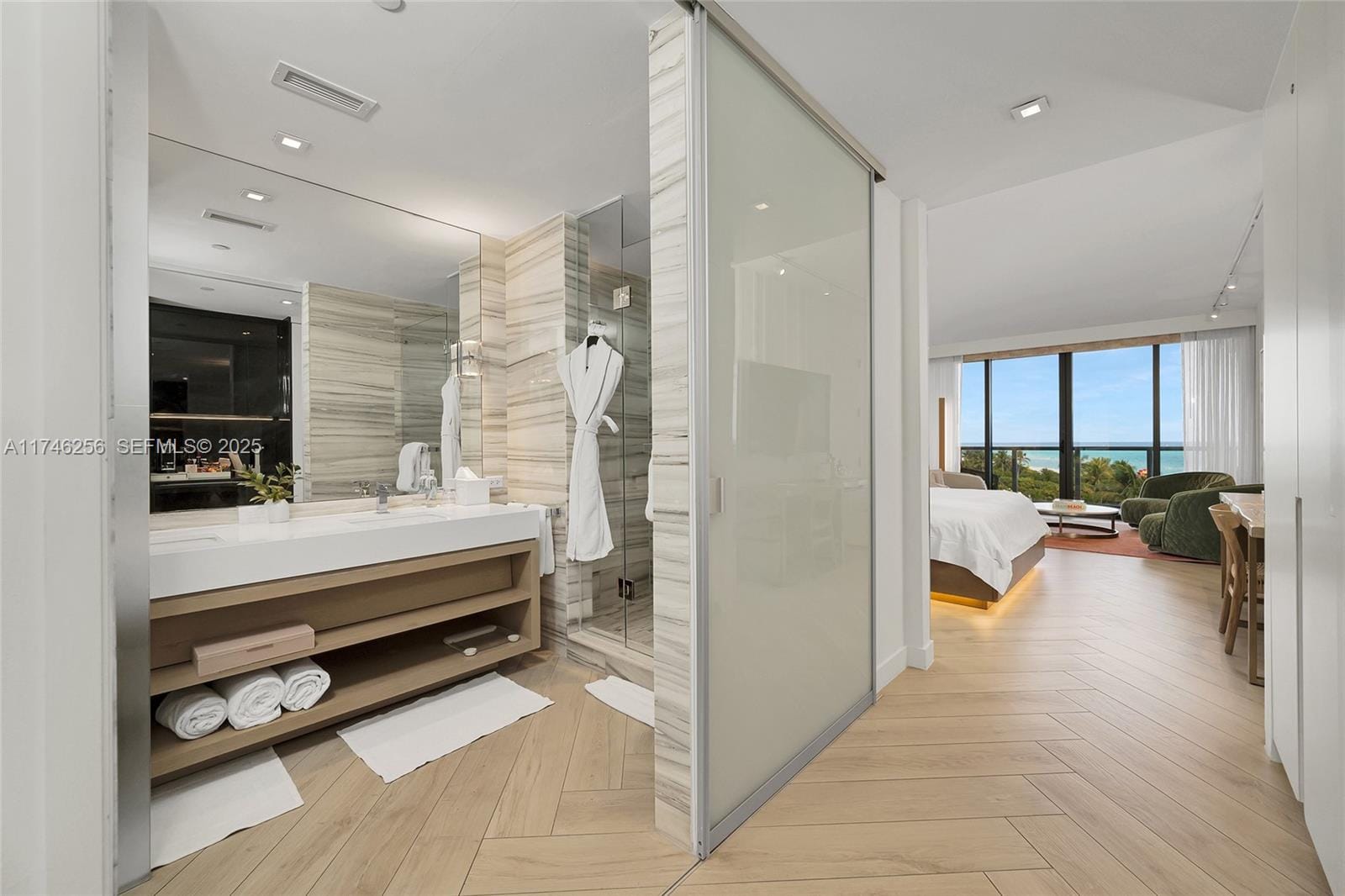 2201 Collins Avenue 625, Miami Beach, FL 33139 photo 13