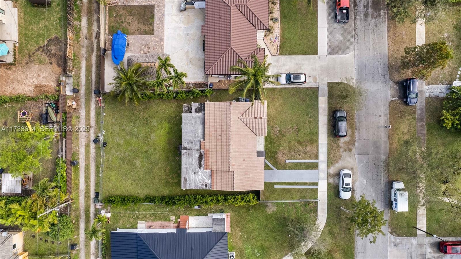81 Whitethorn Drive, Miami Springs, FL 33166 photo 8