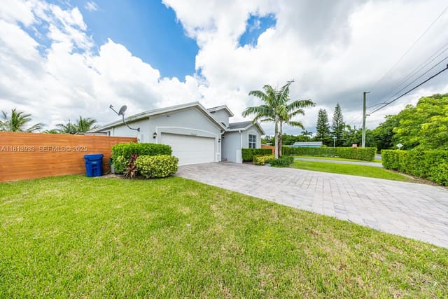 30600 SW 193rd Avenue, sold in Reese Estates, Homestead, FL
