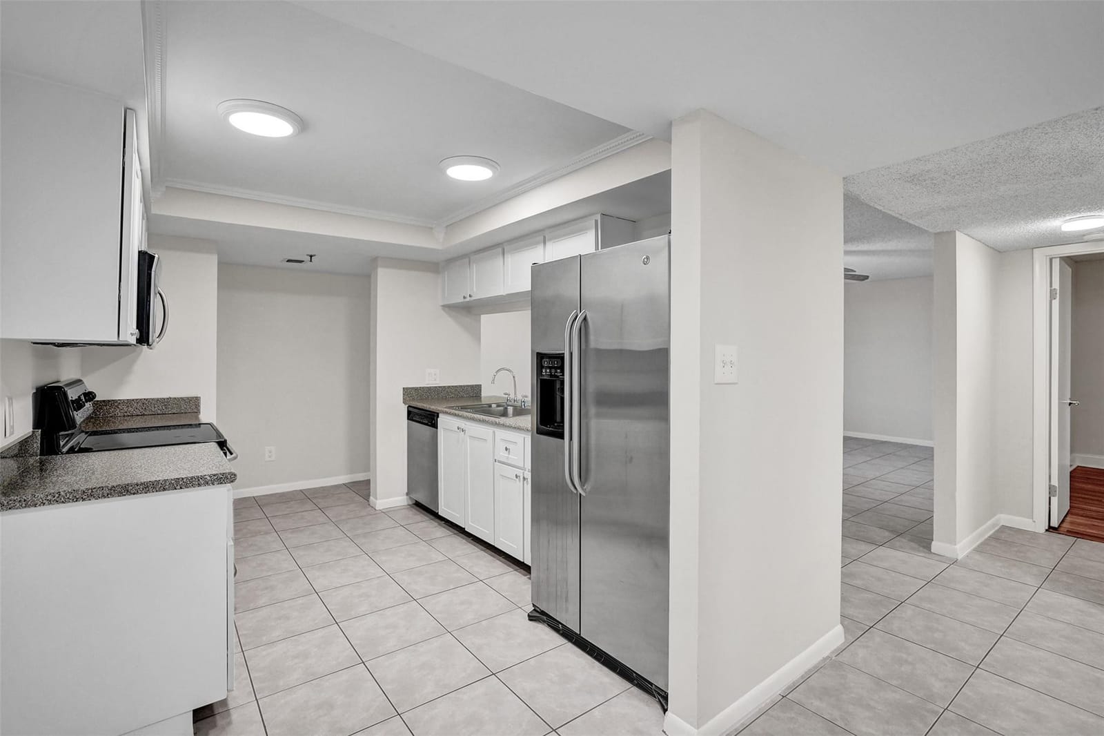 820 Lavers Circle G-105, Delray Beach, FL 33444 photo 14