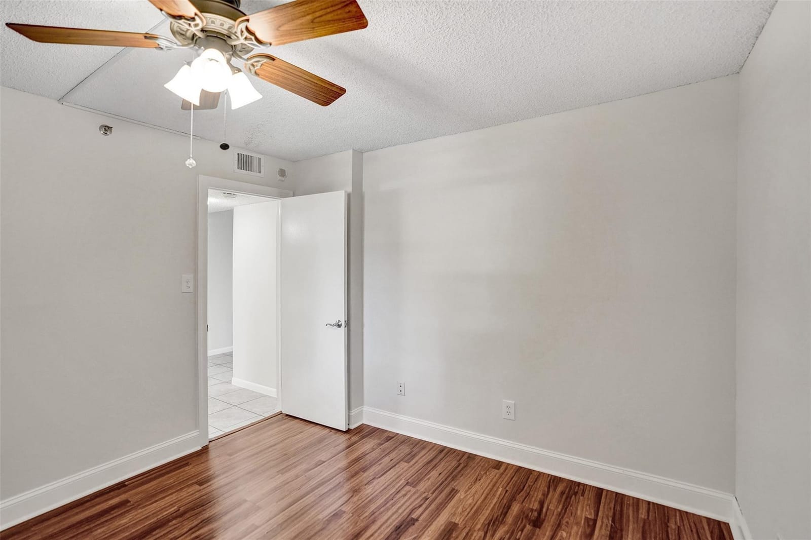 820 Lavers Circle G-105, Delray Beach, FL 33444 photo 23