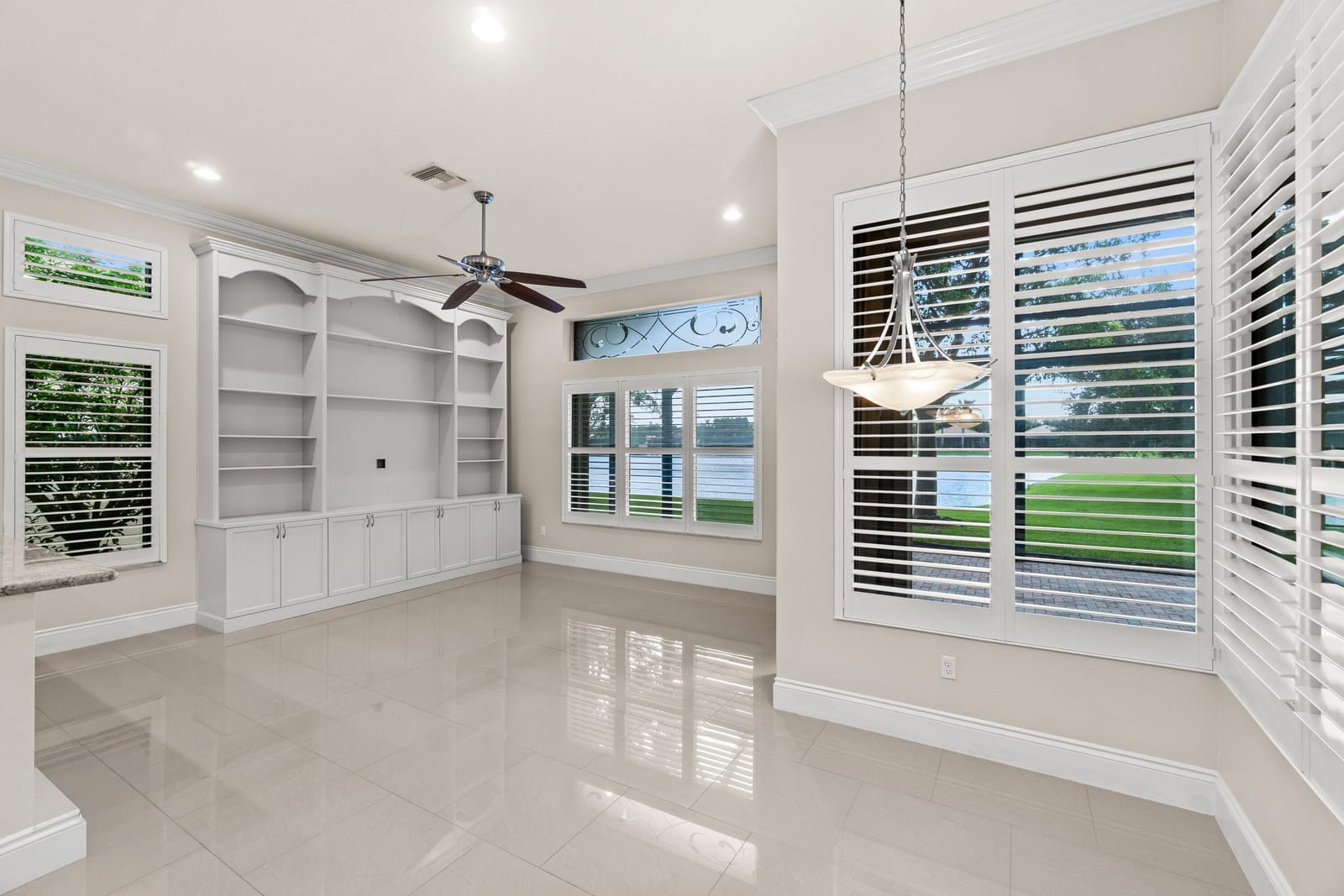 10469 Whitewind Circle, Boynton Beach, FL 33473 photo 17