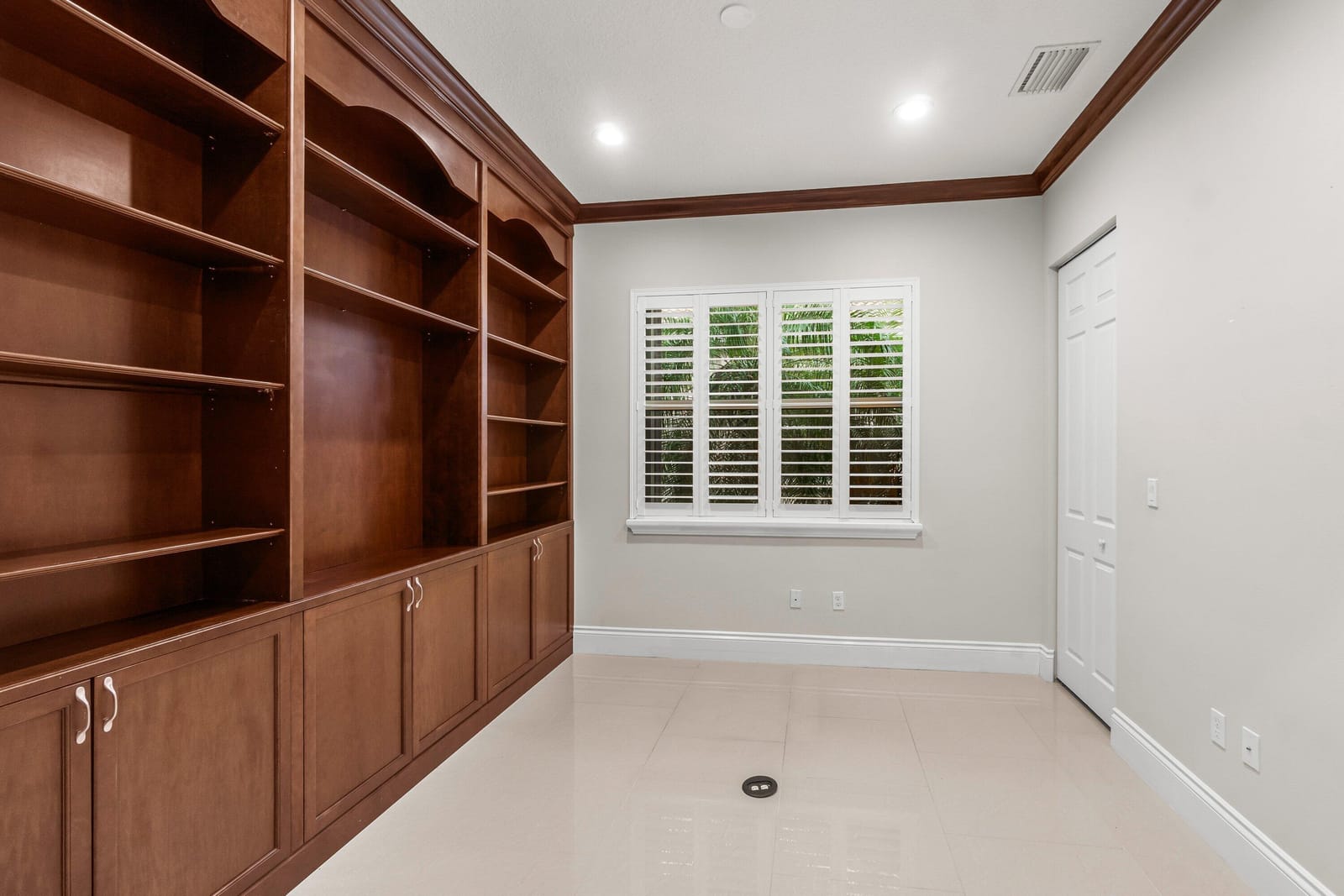 10469 Whitewind Circle, Boynton Beach, FL 33473 photo 23