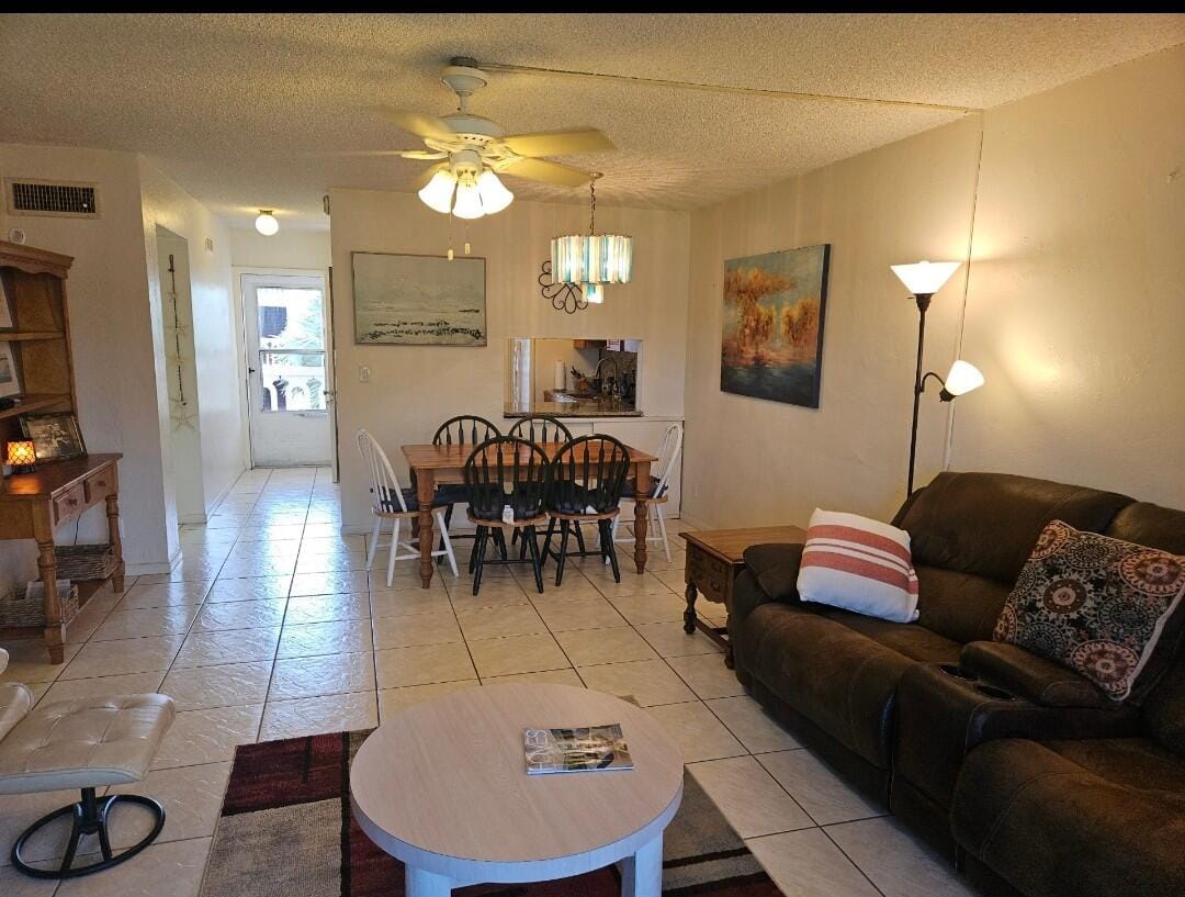 2581 N Garden 202 Drive N 202 — photo 8