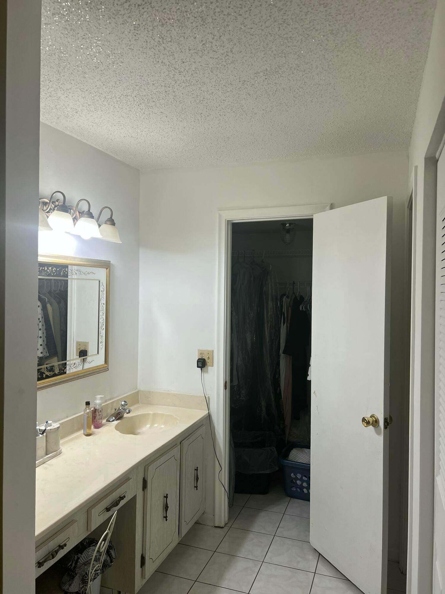 1835 NW 18th Street 104 — photo 10