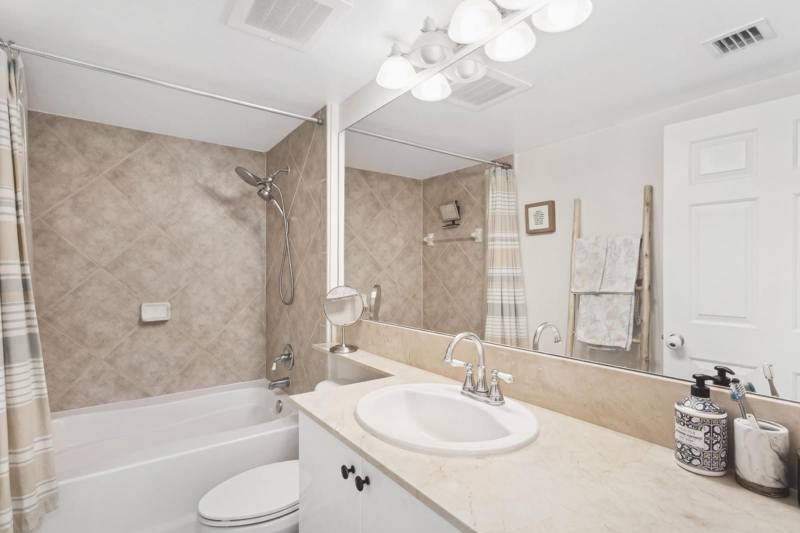 625 Casa Loma Boulevard 409, Boynton Beach, FL 33435 photo 20