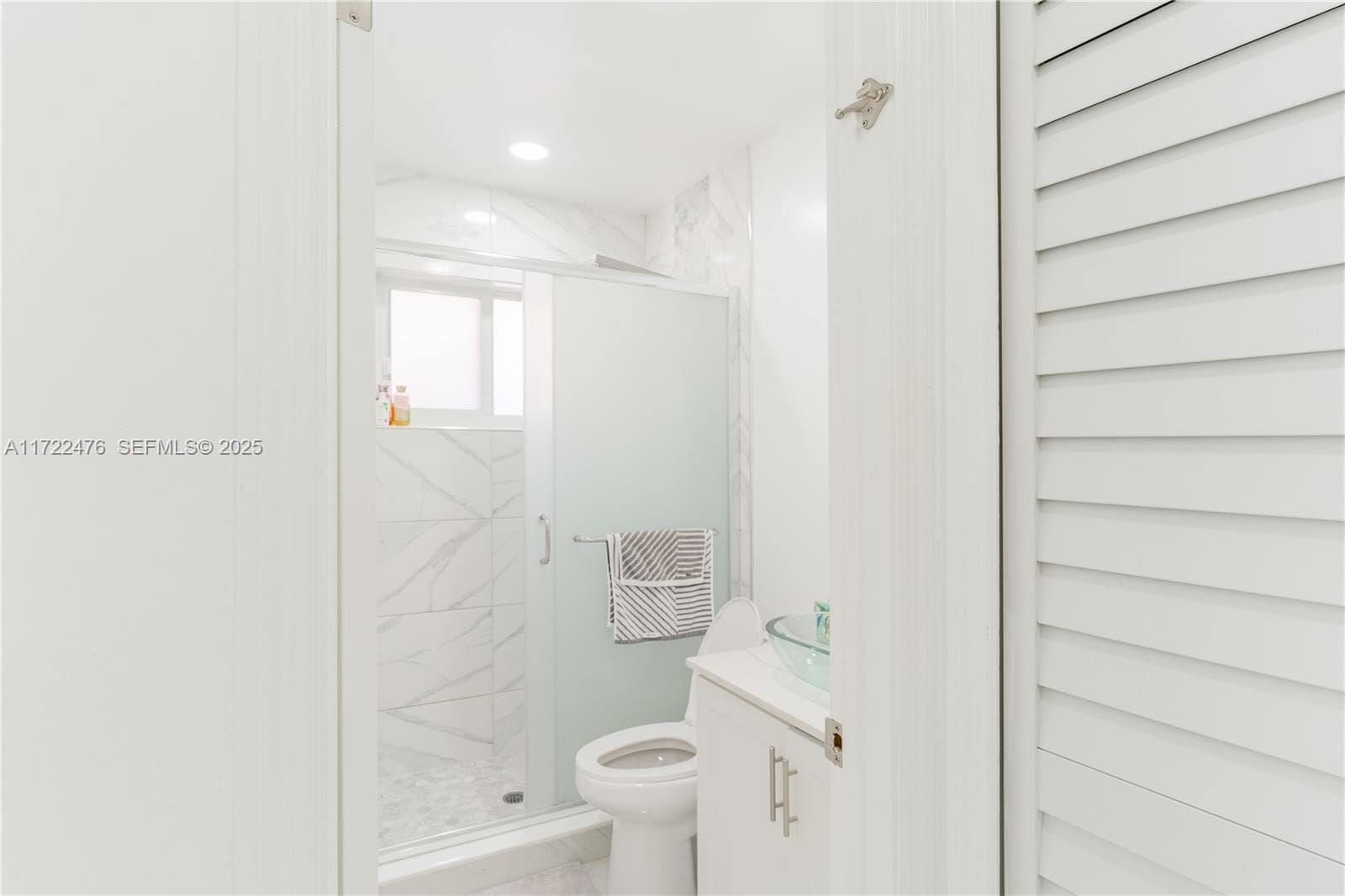 6943 W 25th Avenue, Hialeah, FL 33016 photo 10