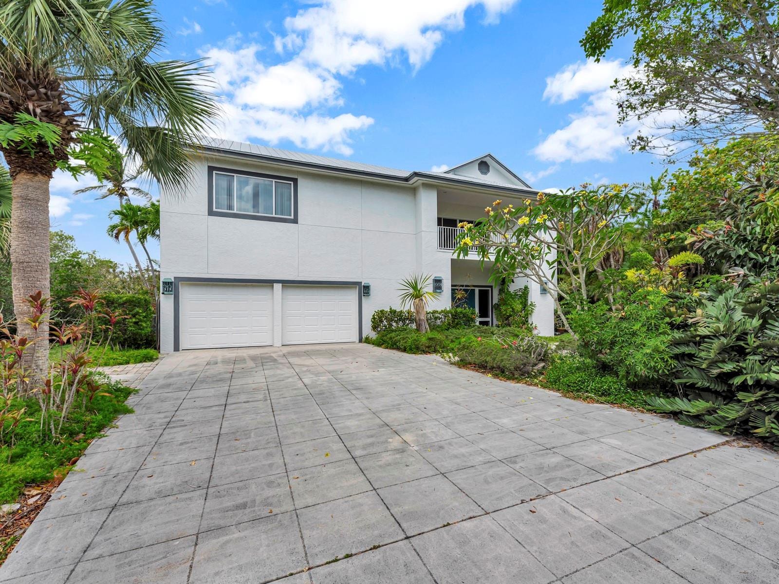 1700 Coconut Drive — photo 5