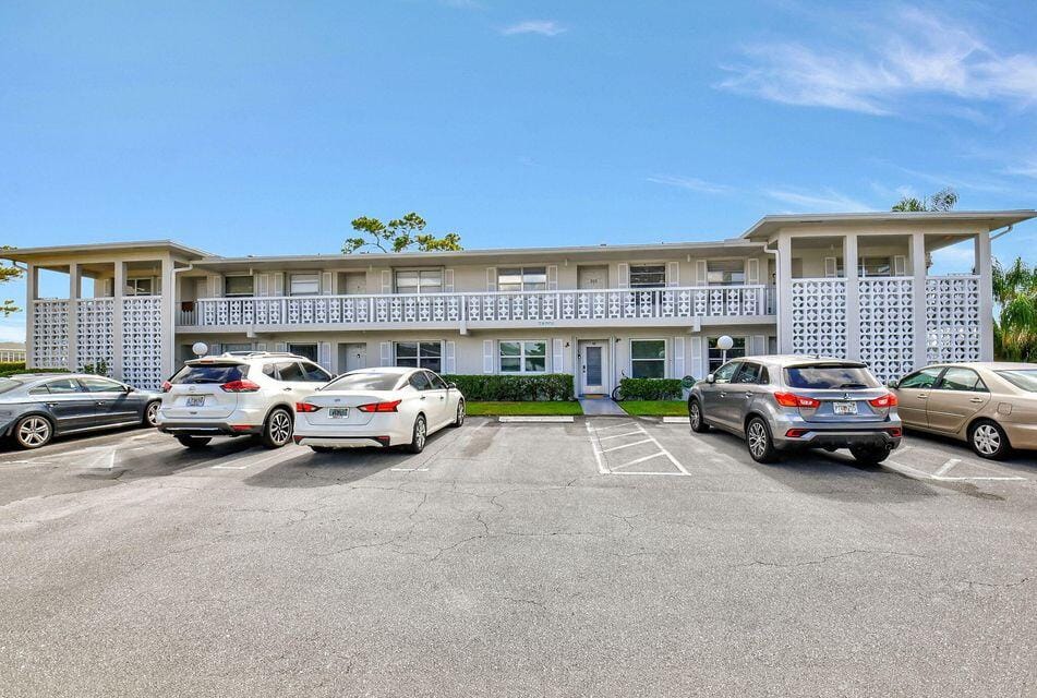 2721 SW 15th Street 202, Delray Beach, FL 33445 photo 1