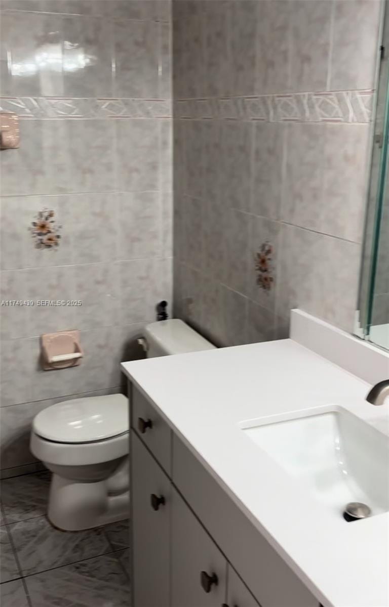 2350 W 53rd Terrace 12, Hialeah, FL 33016 photo 11