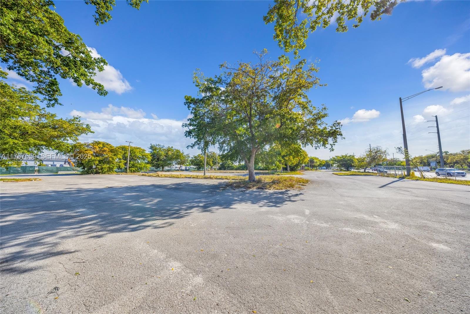 W Oakland Park Boulevard — photo 9
