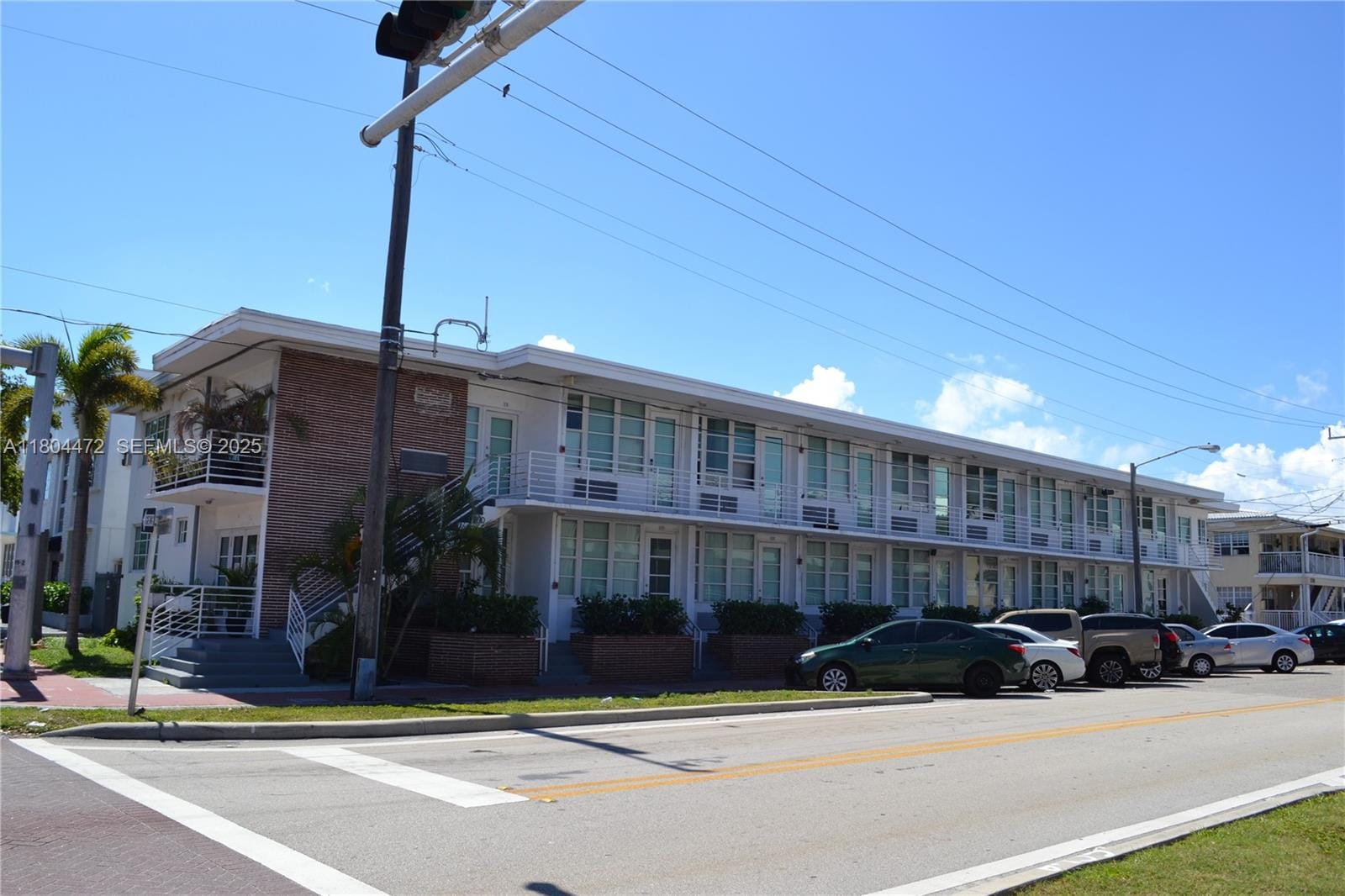 1 bedroom home for sale at 300 74th, Miami Beach, FL 33141 — $220,000