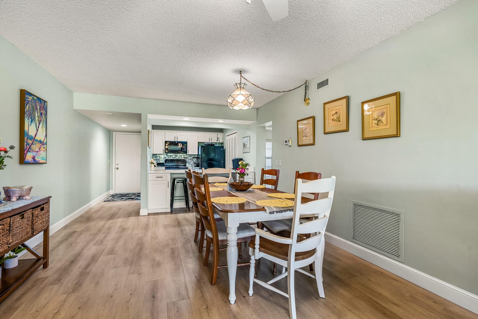 28 Plantation Drive 204, Vero Beach, FL 32966 photo 14