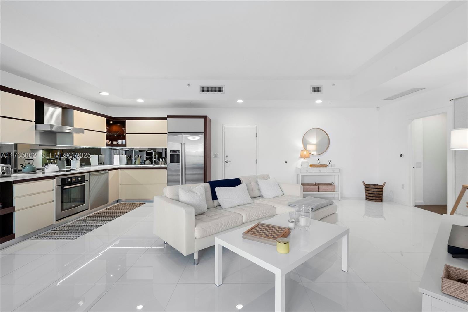 2100 Park Avenue 206, Miami Beach, FL 33139 photo 4
