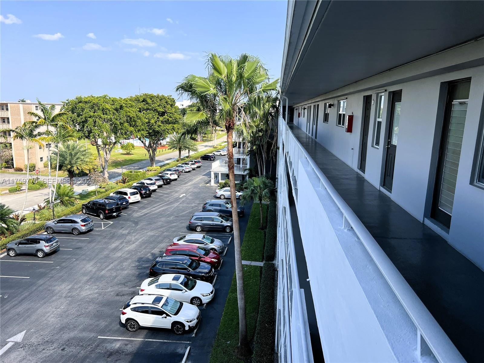 4800 Hillcrest Lane 512, Hollywood, FL 33021 photo 24