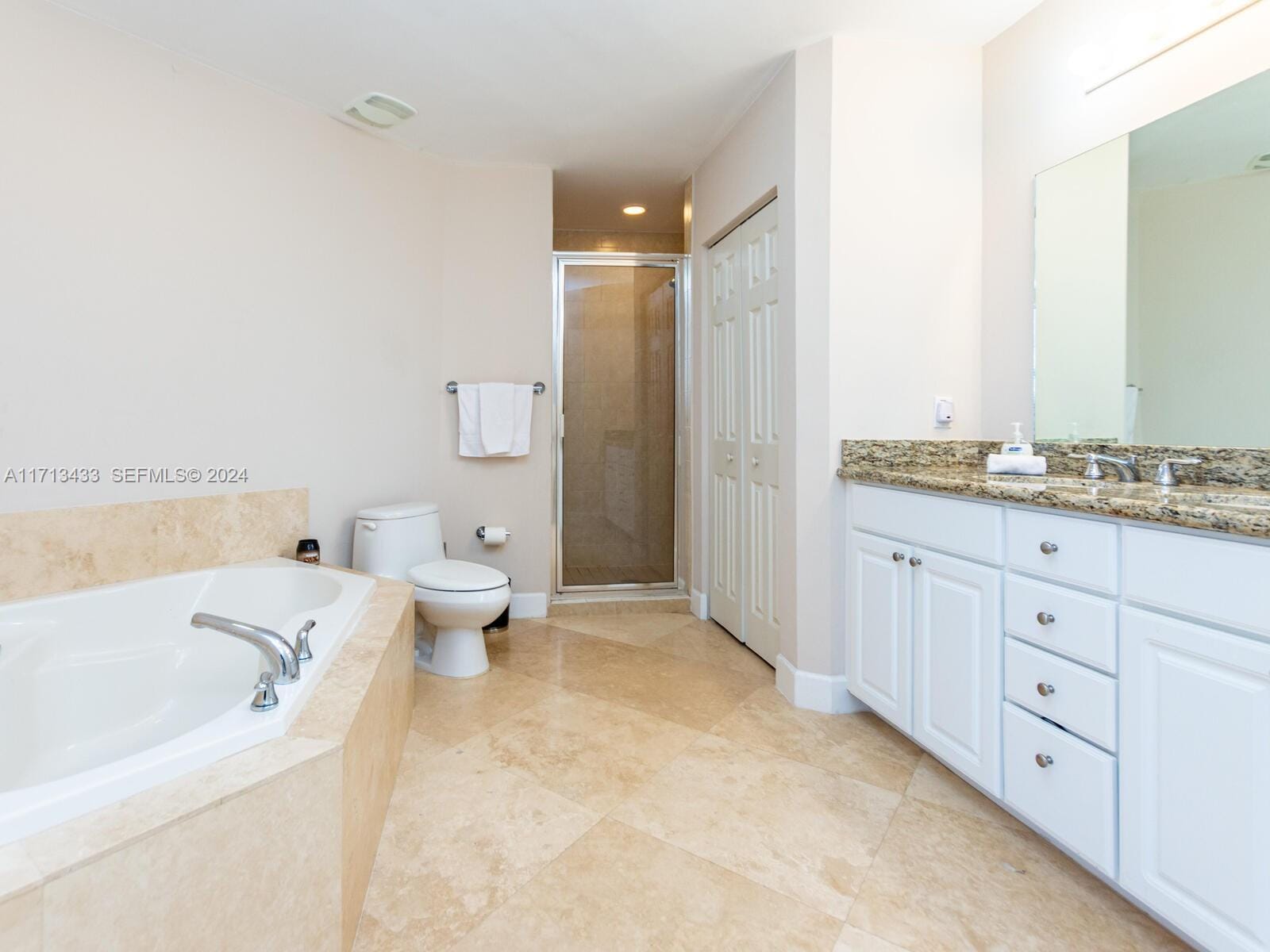 3001 NE 185th Street 517, Aventura, FL 33180 photo 28
