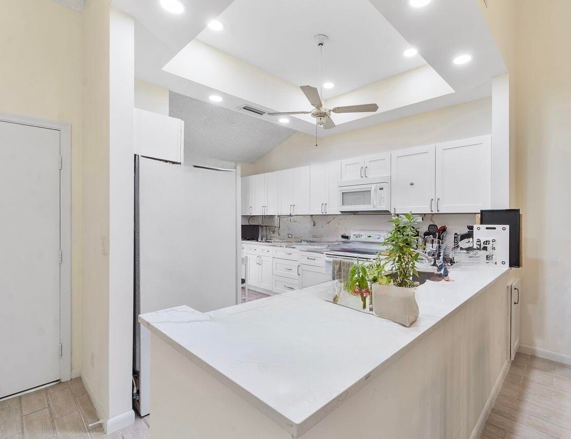 10900 Waterberry Court — photo 4
