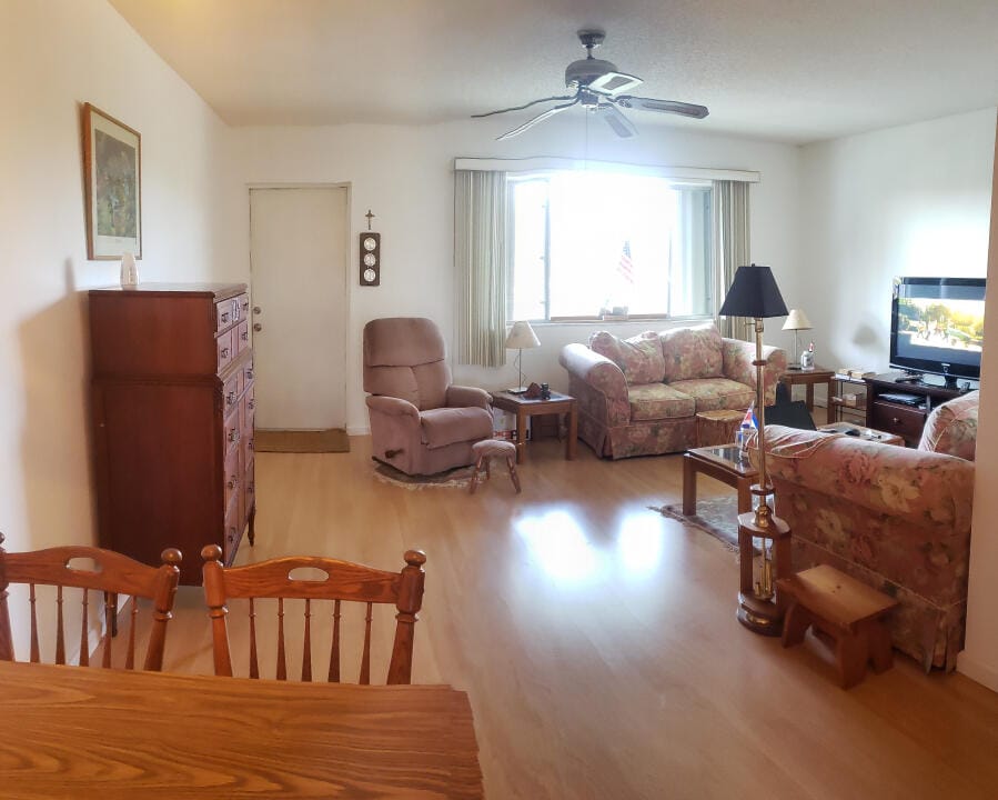 3300 Springdale Boulevard 306 — photo 9