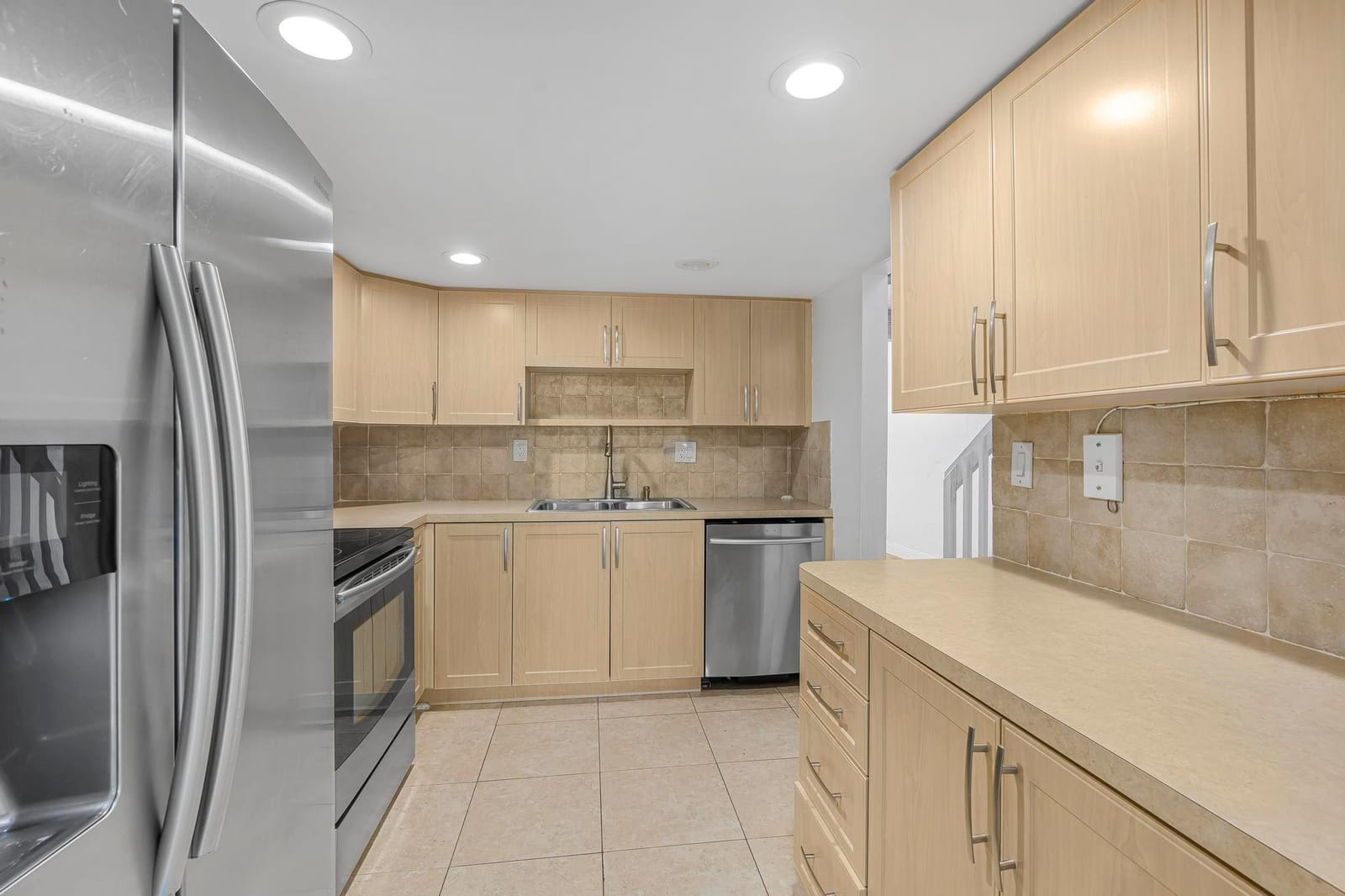 4761 NW 2nd Avenue 310, Boca Raton, FL 33431 photo 8